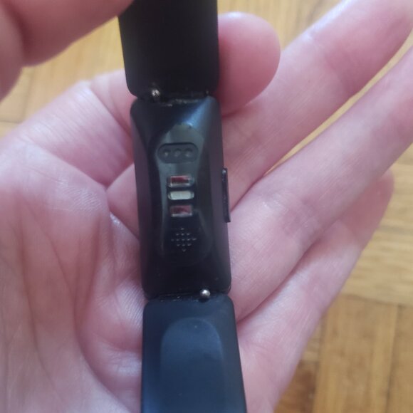Fitbit Inspire HR Fitness Tracker Heartrate Bracelet - Picture 4 of 4